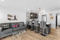 Summit Yacht Club 10: 2