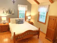 High end cozy retreat ideal for large families with wood stove & large firepit