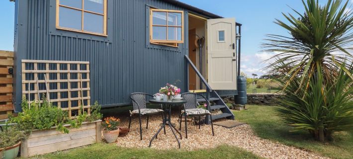 Dot May Hotels in Wadebridge
