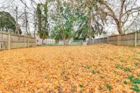 Walk to Adrian College: Family Home in Michigan - 3-Star