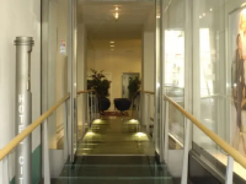 ホテル シティ アム バーンホフ ベルンのホテル