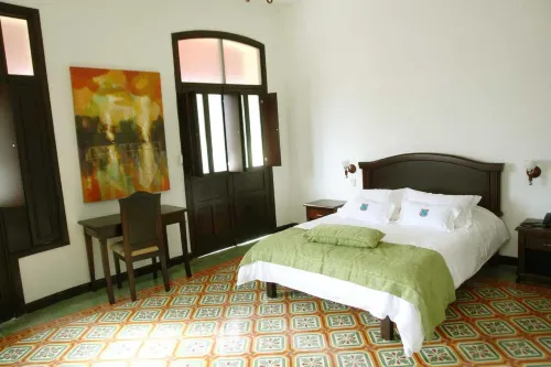 卡薩埃斯科瓦爾布加酒店