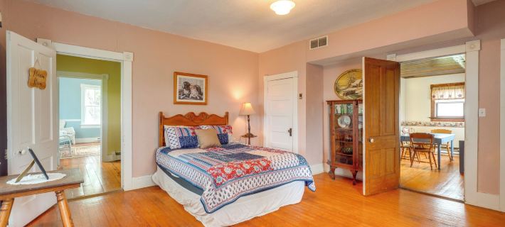 Spacious Owensville Getaway w/ Winery on-Site! Hotéis em Gasconade County