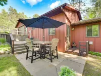 Grill & Fire Pit: Waterfront Cameron Retreat! Hotels in Barron County