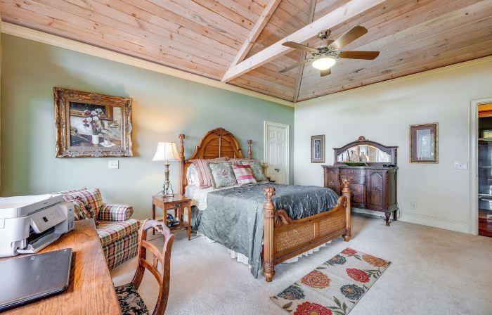 Million-Dollar Views & Patio: Hiawassee Hideaway
