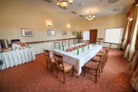 Hotel Podhrad - parking