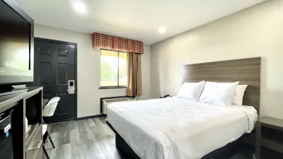 Best Value Inn Hotels near Bloomington Memorial Stadium