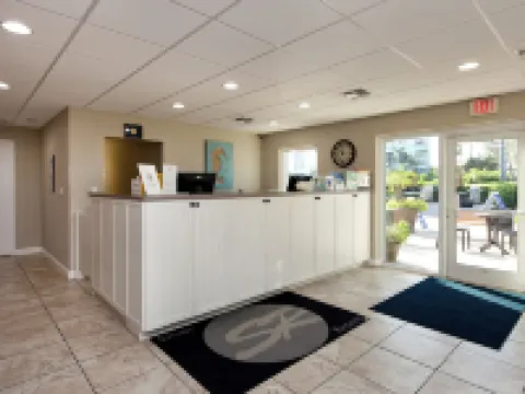 銀浪灣海灘度假酒店 佈雷登頓海灘酒店