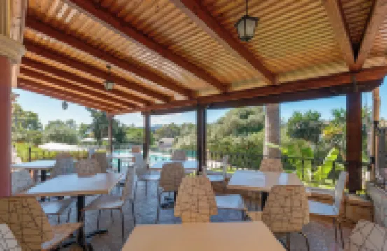 โบว์อันธ์แอชชีส์ คอร์ฟู