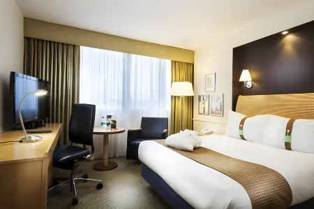 Holiday Inn Glasgow Airport