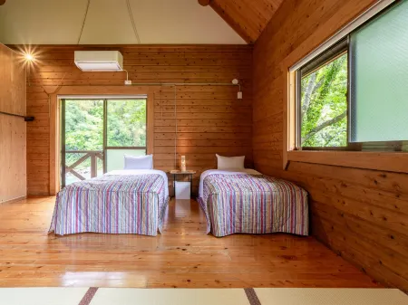 Lodge Kiyokawa Отели рядом со станцией JR Miemachi station