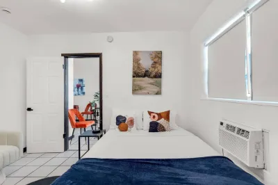Relaxed Vibe | Near Beach | Parking & Fast Wi-Fi
