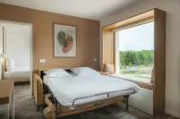 The Originals Boutique Hôtel Amiens Sud Hotels in Hangest-sur-Somme