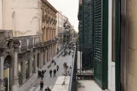 Palazzo Arone dei Baroni di Valentino - Boutique