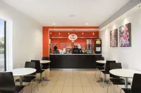 Super 8 by Wyndham Ormond Beach Hotels in Ormond-by-the-Sea