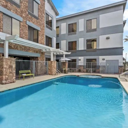 Spark by Hilton Phoenix East Mesa