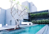 โฮเทล โพรเวิร์บส์ ไทเป - สระว่ายน้ำบนดาดฟ้า