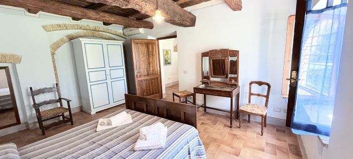 Elegant Farmhouse Retreat in Poreta, Italy Hotels in Spoleto