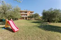 Cozy Apartment with Swimming Pool and Gym on Lake Trasimeno