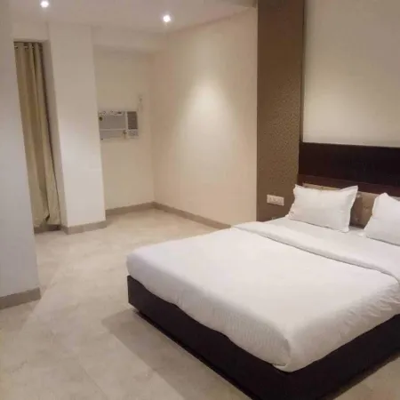 Hotel Hill View Nalasopara