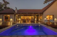 Ukanyi Luxury Villa - Villas