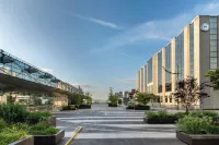 Sheraton Brussels Airport Hotel - parking