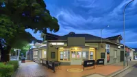 Coachman Hotel Motel