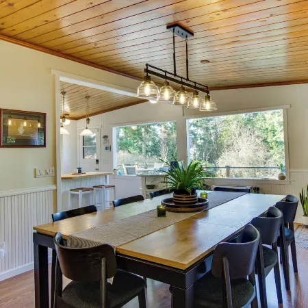 Puget Sound Cottage w/ Private Community Beach!