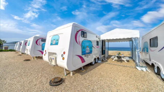 Pohang Bora Bora Caravan