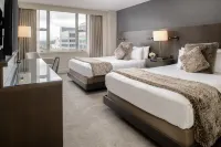 The Benson Portland, Curio Collection by Hilton Hotels near Privina Glava monastery