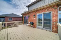 Dyer Family Escape - 20 Mi to Lake Michigan! - Apartments