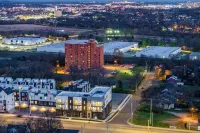 New Build 2 Condos Minutes From Downtown Nashville Dining & Entertainment