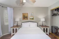 Central Hayden Retreat • Fireplace, Fast WiFi, Fire Pit, Garage Park, DreamCloud Hotel a Hayden