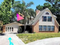 Cozy suite with separate entrance. Hotels in New Port Richey