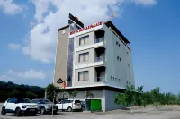 Hotel Nainas Palace Hotels in Gothada