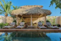 Casa Cambria Hotels in Santa María Colotepec