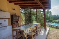 Farmhouse in Aulla with Private Pool