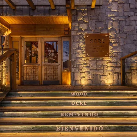 Wood Hotel