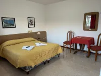 La Fuente Apart Hotel Hotels in Federacion