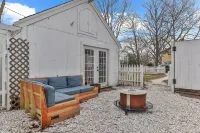 Historic Cape Cod 3BR Home in Sandwich – Walk to Beach & Dining