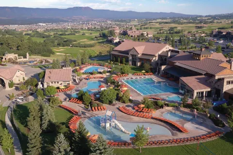 Flying Horse Resort & Club