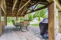 Private Beach Lakehouse