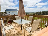 Cozy Spacious with Private Deck | on Cabot Trail | Unit 15 @ Great Cabot Lodge