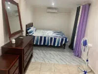 Spacious Tropical Beach Paradise Home/ Netflix - 1 Minute Walk From the Beach! のホテル