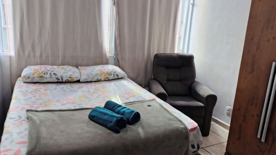 Basic apartment in the center of Juiz de Fora, easy to find.