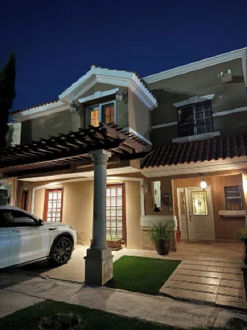 Big cozy house in gated community behind the American Consulate, 10-minute WALK.