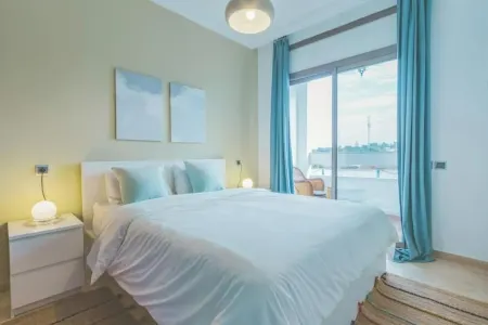 Lovely 2 Bedroom Vacation Home With Pool/beach