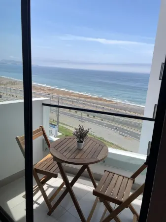 New apartment facing the sea