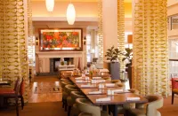 Hilton Garden Inn Redding - breakfast