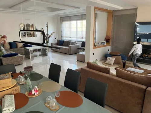 Havre de Paix Exotique Avec Gouvernante